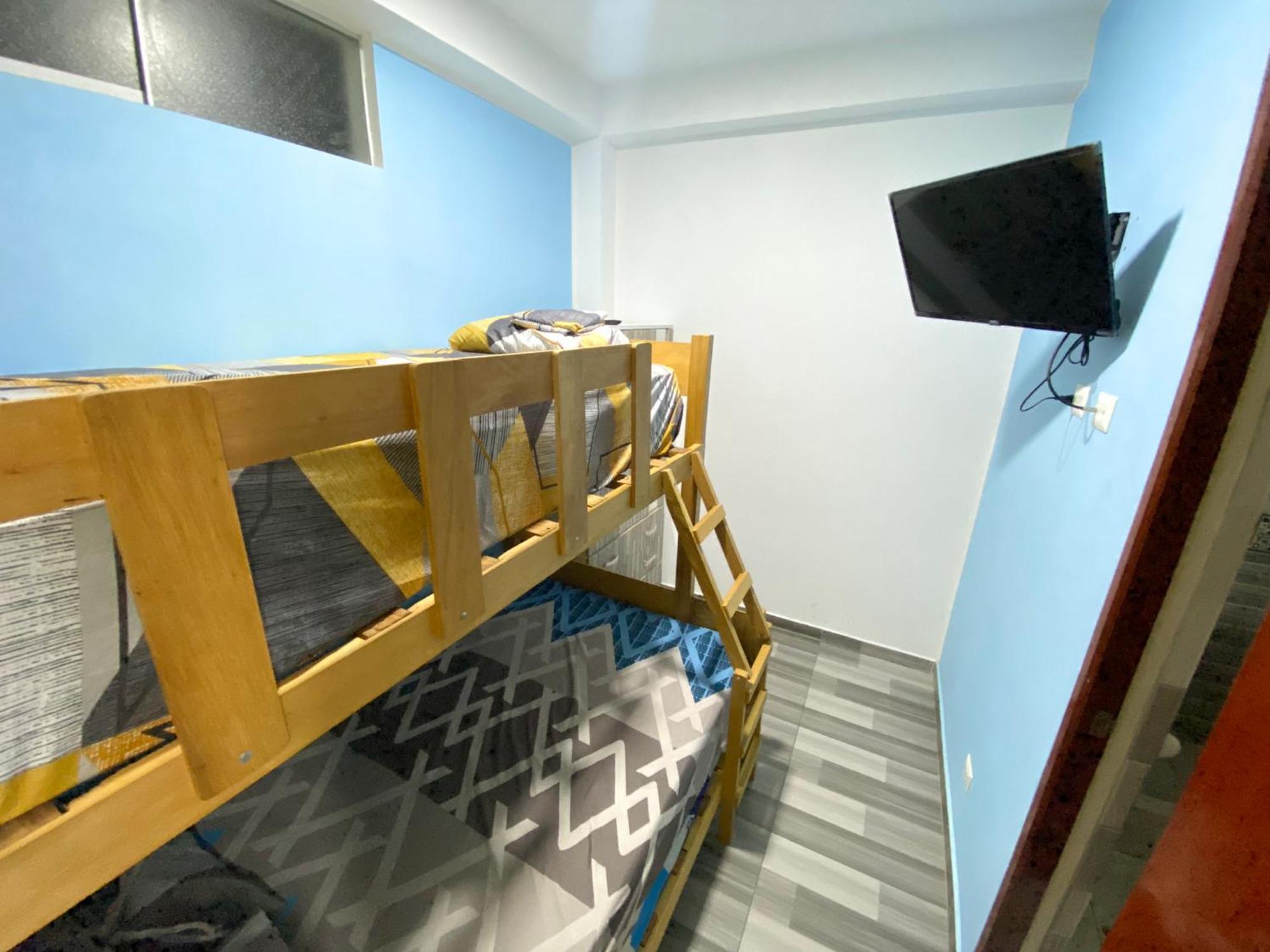 Hospedaje Rocio Del Mar Hotel เซโรอาซูล ภายนอก รูปภาพ